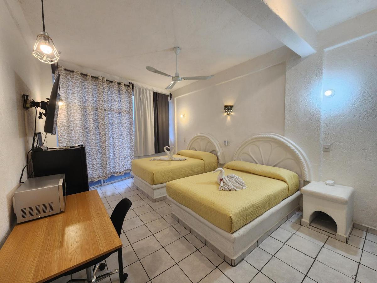Lovely Studio Apartment With Balcony Ac & Wi-Fi, Minutes From Downtown! Zihuatanejo Extérieur photo
